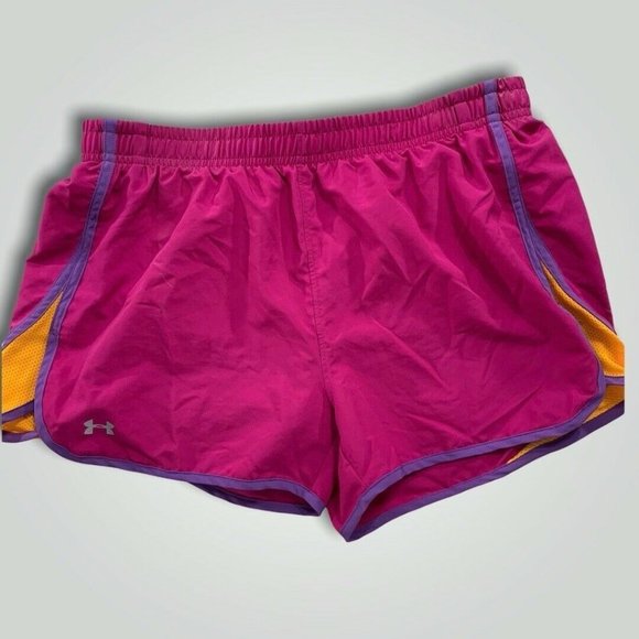 Under Armour Pants - Under Armour Shorts Womens Medium Running Training Heat Gear Pink Built in Panty